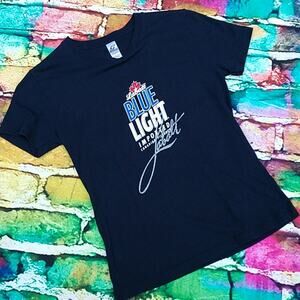 Labatt Blue Light T-shirt size Medium
